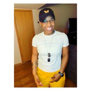 Meet your Posher, Ty